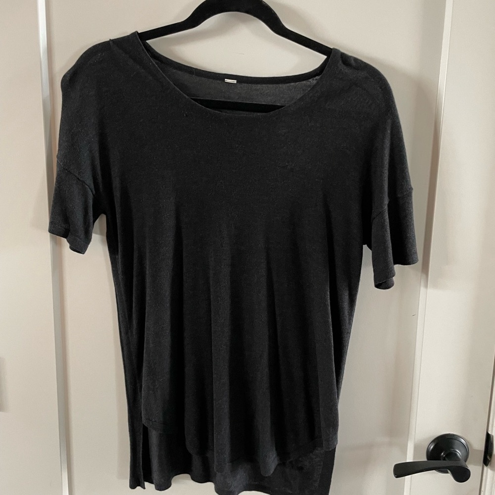 Dark Gray Lululemon T-shirt